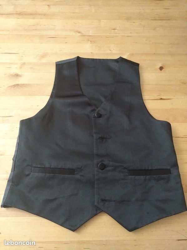 Vends costume 6 ans (image 1)