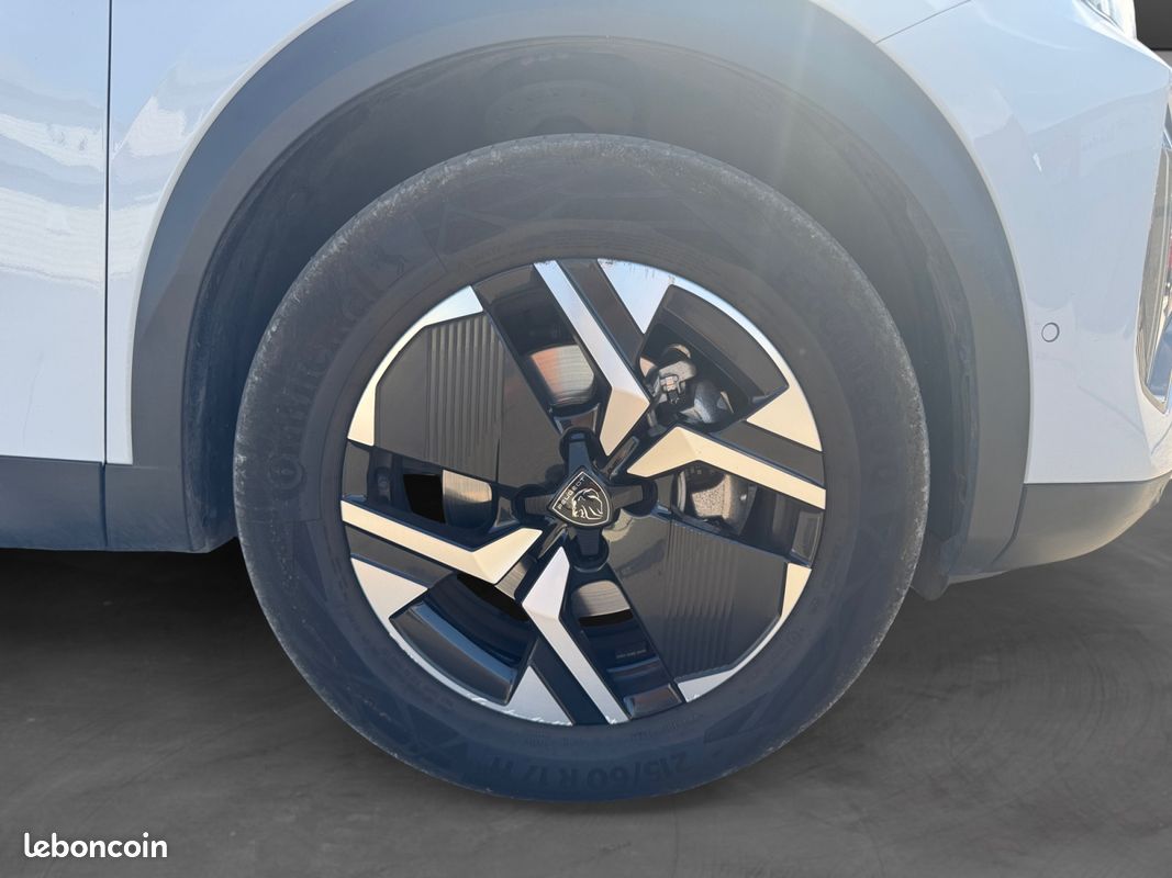 PEUGEOT 2008 1.2 HYBRID 145 GT EXCLUSIVE E-DCS 136Ch Garantie 12 mois (image 16)