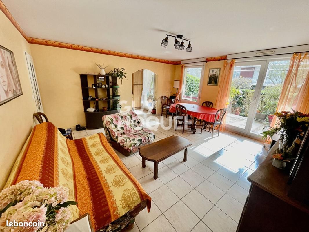 Appartement 3 pièces 70 m² · à Dijon · 70 m² · 218 000 €