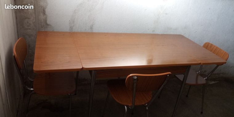 TableFormica+4Chaises