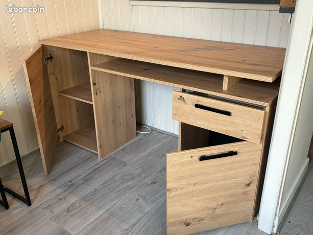 Bureau imitation chêne