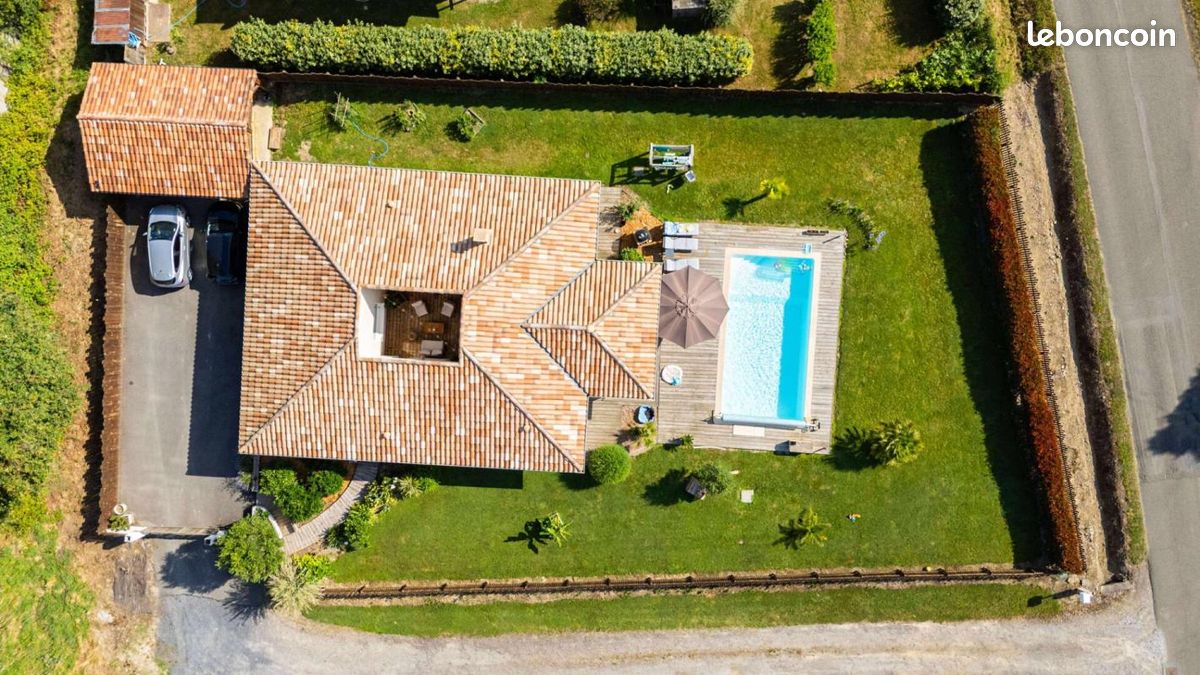 Maison 6 pièces 136 m² · à Aire-sur-l'Adour · 136 m² · 343 000 €