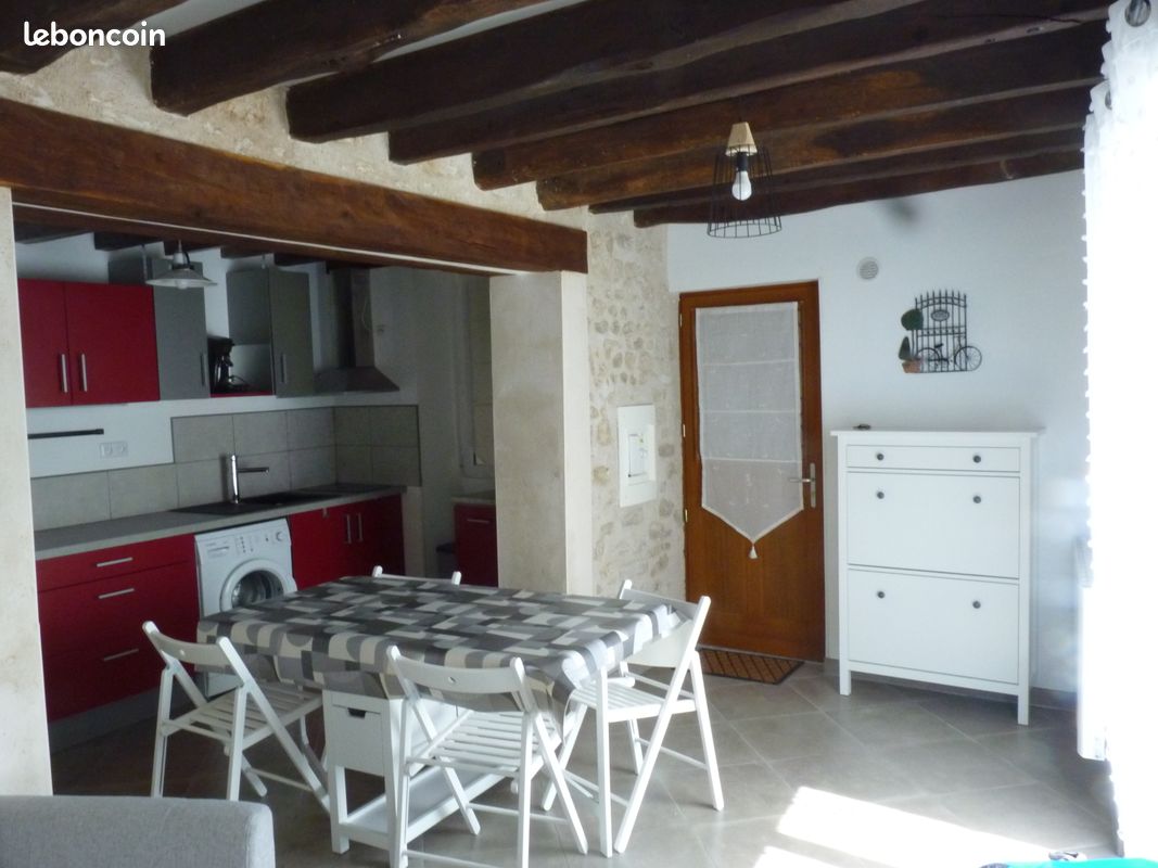 Maison 3 pièces 46 m² · à Château-Landon · 46 m² · 670 €