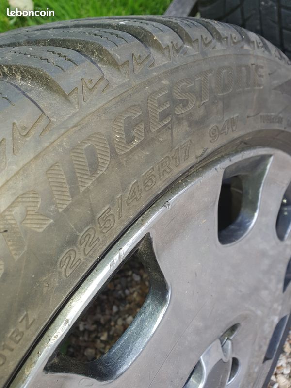 4 pneus hiver sur jante audi "monoblock" (image 2)
