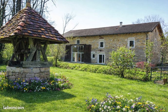 Propriété 8 pièces 360 m²