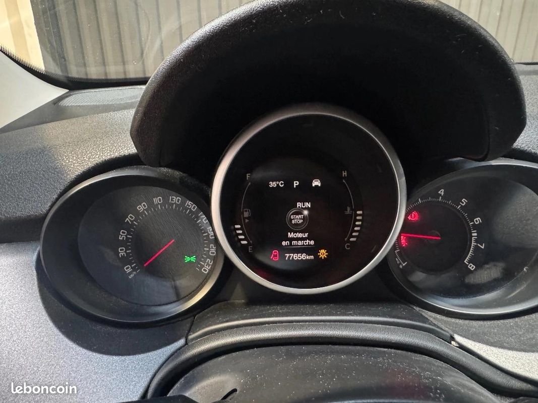 Fiat 500x CROSS 1.4 MULTIAIR T 140 4X2/ SUIVI COMPLET/ DISTRIBUTION A JOUR/ GARANTIE 6 MOIS (image 25)