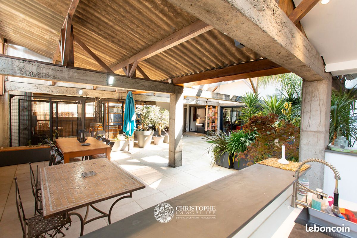 Appartement 6 pièces 180 m² · à Pau · 180 m² · 636 000 €