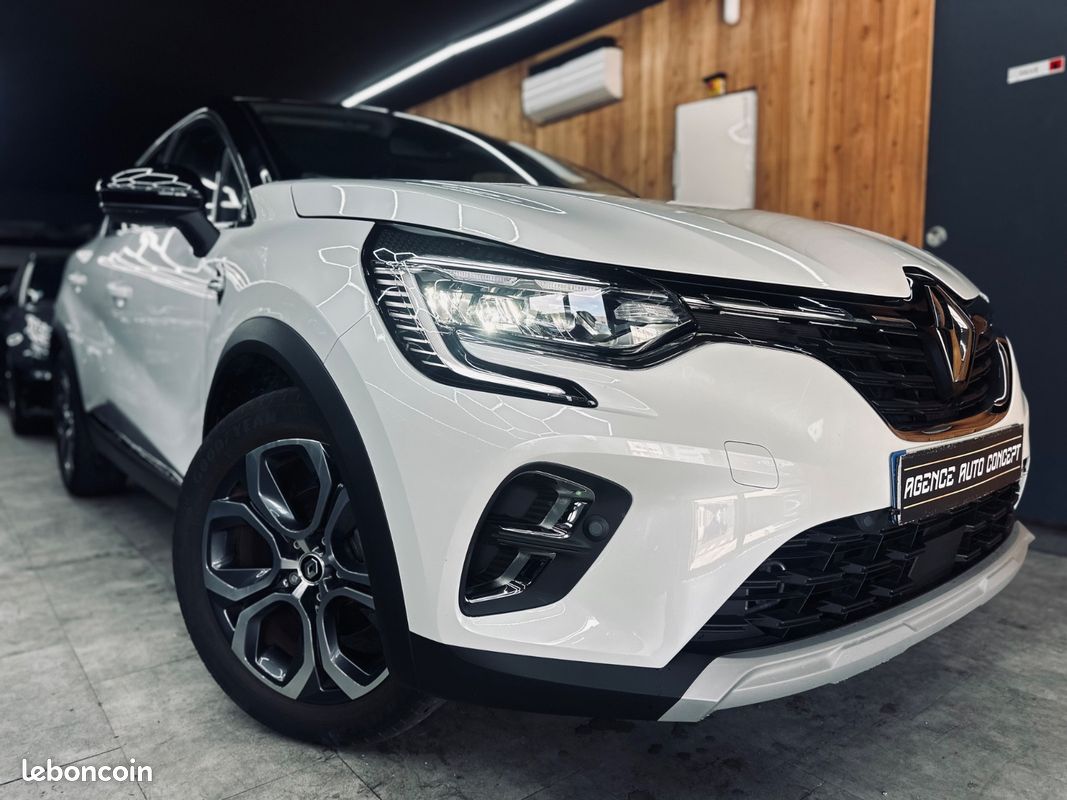 Renault CAPTUR 1.6 145CH Intens + CARPLAY + CAMERA + 2EME MAIN + ENTRETIEN CONSTRUCTEUR + GARANTIE 12 MOIS (image 3)