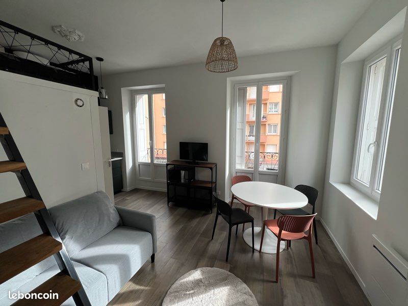 Appartement 1 pièce 17 m² · au Puy-en-Velay · 17 m² · 400 €/mois