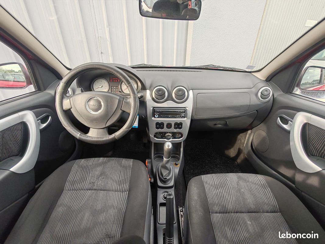 DACIA SANDERO 1.2 16v 75cv Laureate CLIM (image 3)