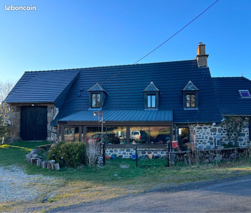 Maison 7 pièces 190 m² · à Saint-Martin-Valmeroux · 190 m² · 283 000 €