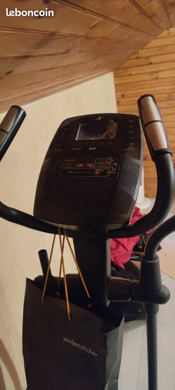 Vends vélo elliptique (image 4)
