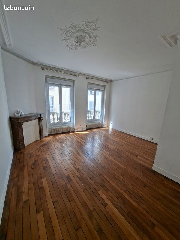 Appartement 2 pièces 51 m² · à Vincennes · 51 m² · 1 734 €