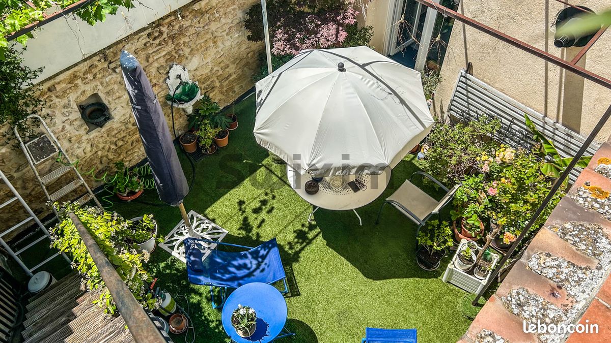 Maison 9 pièces 185 m² · à Remoulins · 185 m² · 430 000 €