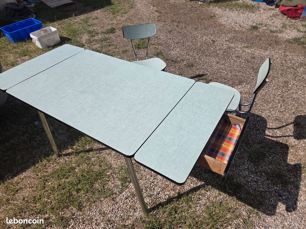 Table et 2 chaises formica (image 2)