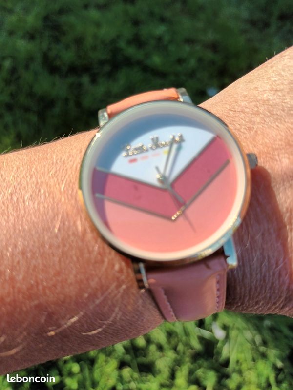 Montre femme (image 1)