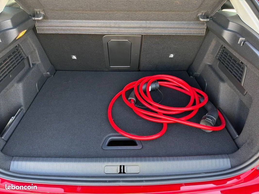 CITROEN e-C4 136 ch Automatique Shine (image 12)