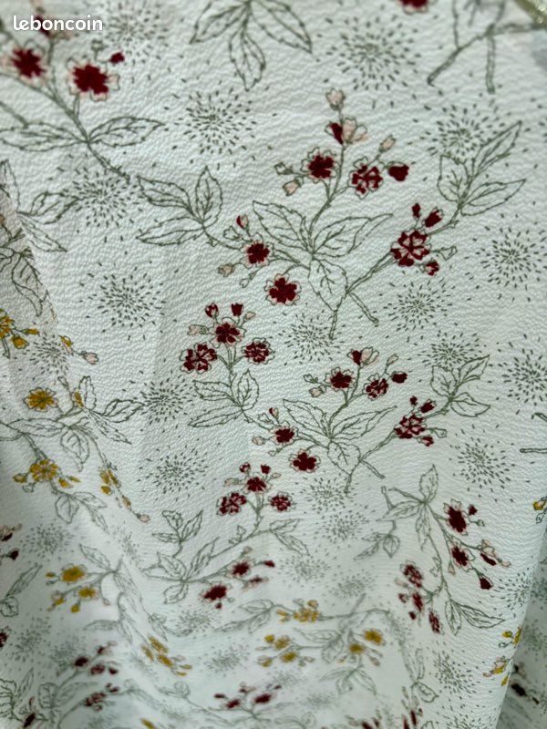 Blouse légère blanche avec des motifs fleuris In Extenso - Taille 46 (image 3)