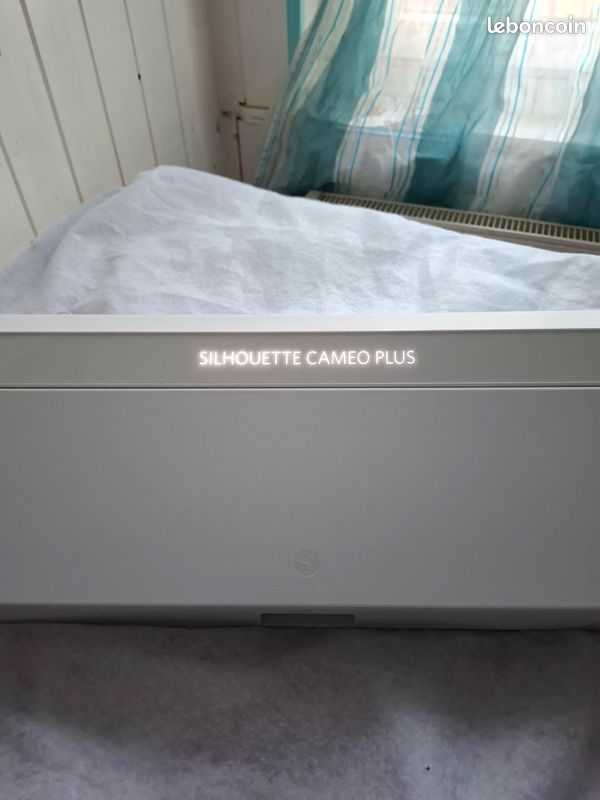 Silhouette caméo 4 plus (image 1)