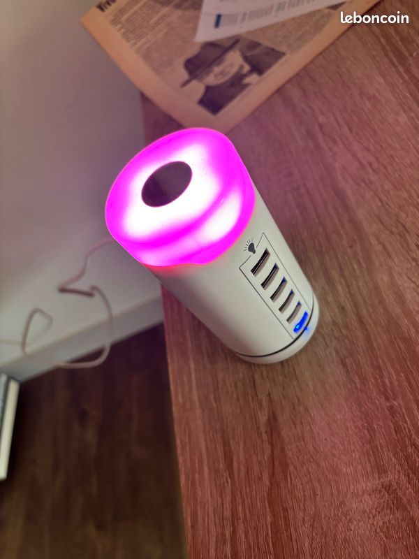 Station de recharge USB (image 2)