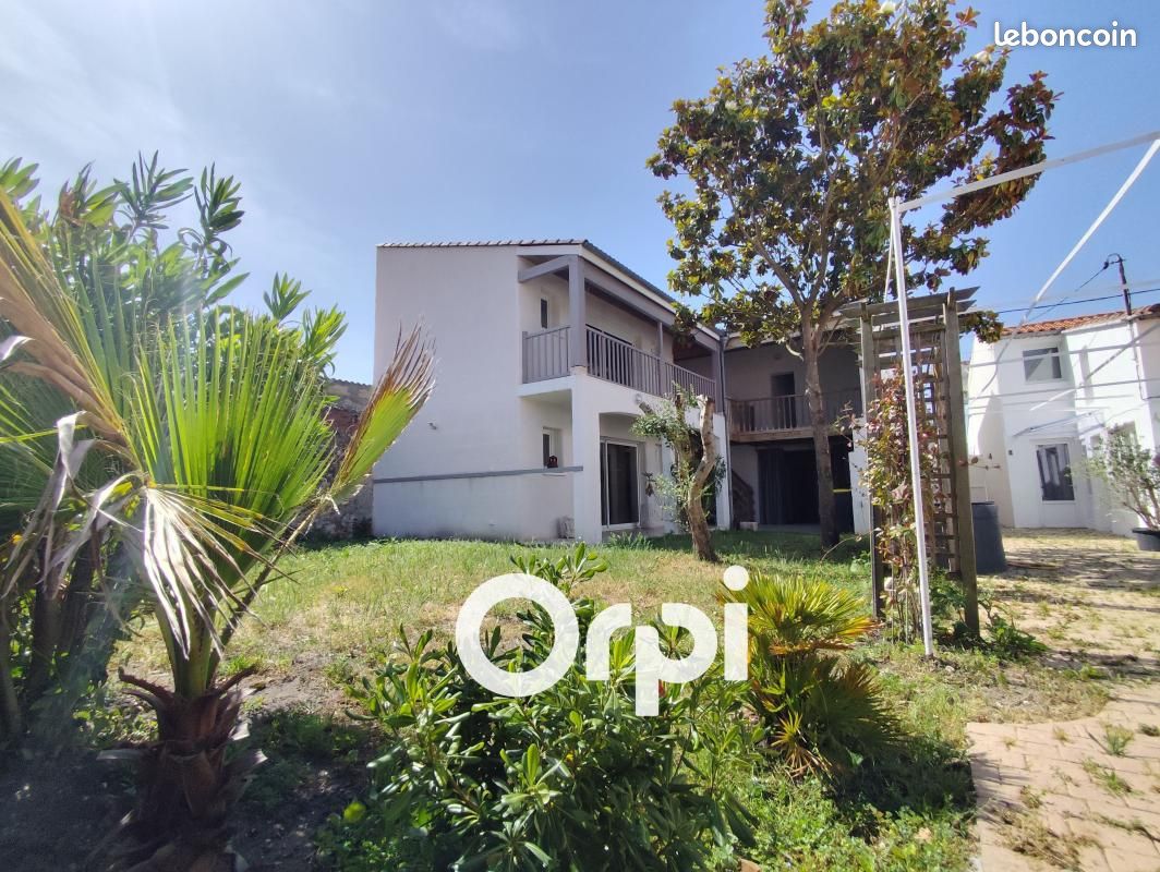 Maison 9 pièces 260 m² · à La Tremblade · 260 m² · 399 000 €