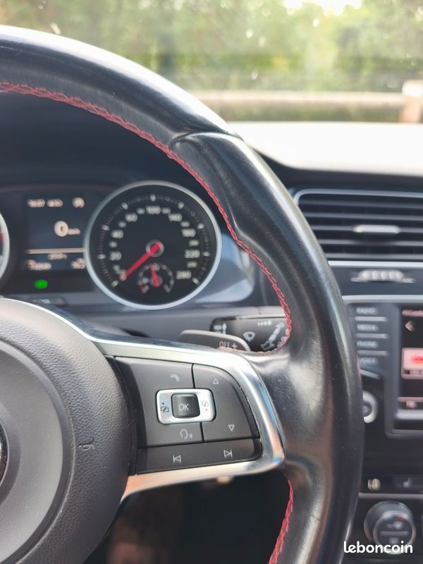 VOLKSWAGEN GOLF VII GTI PERFORMANCE 230cv 2.0 TSI (image 7)