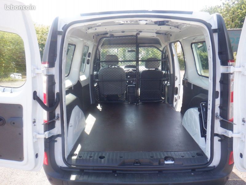 Renault KANGOO MAXI 1.5 DCI 90 CH VITRÉ (image 10)