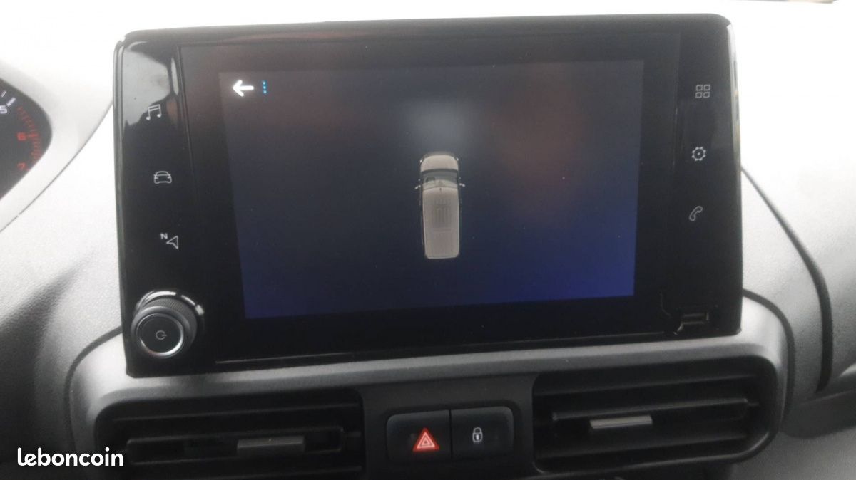 Peugeot Partner (3) BLUEHDI 100 LONG Cabine App (image 18)