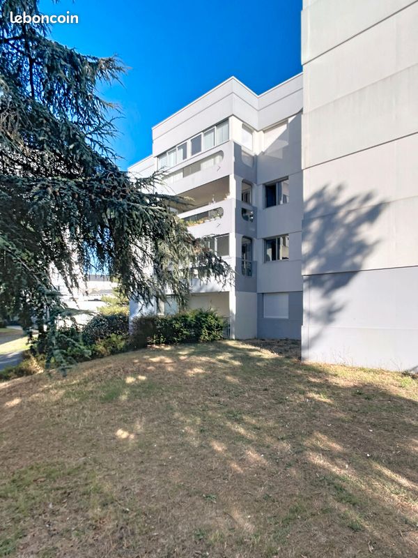 Appartement 4 pièces 78 m² · à Cholet · 78 m² · 169 360 €