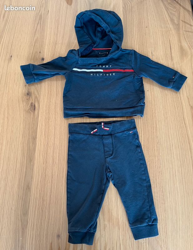 Ensemble bébé tommy hilfiger Vêtements
