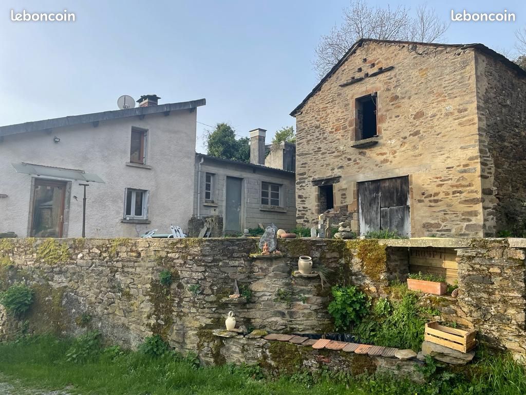 Maison 3 pièces 100 m² · à Curvalle · 100 m² · 210 000 €