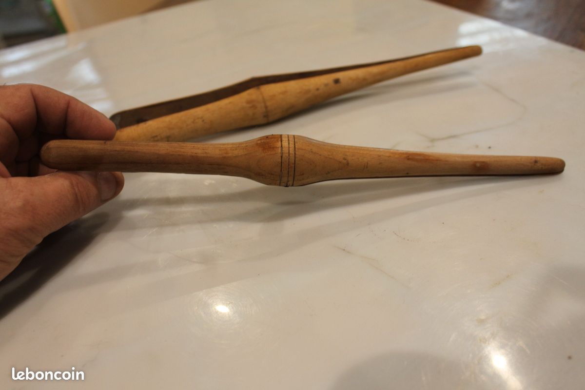 Pince à gants vintage - France