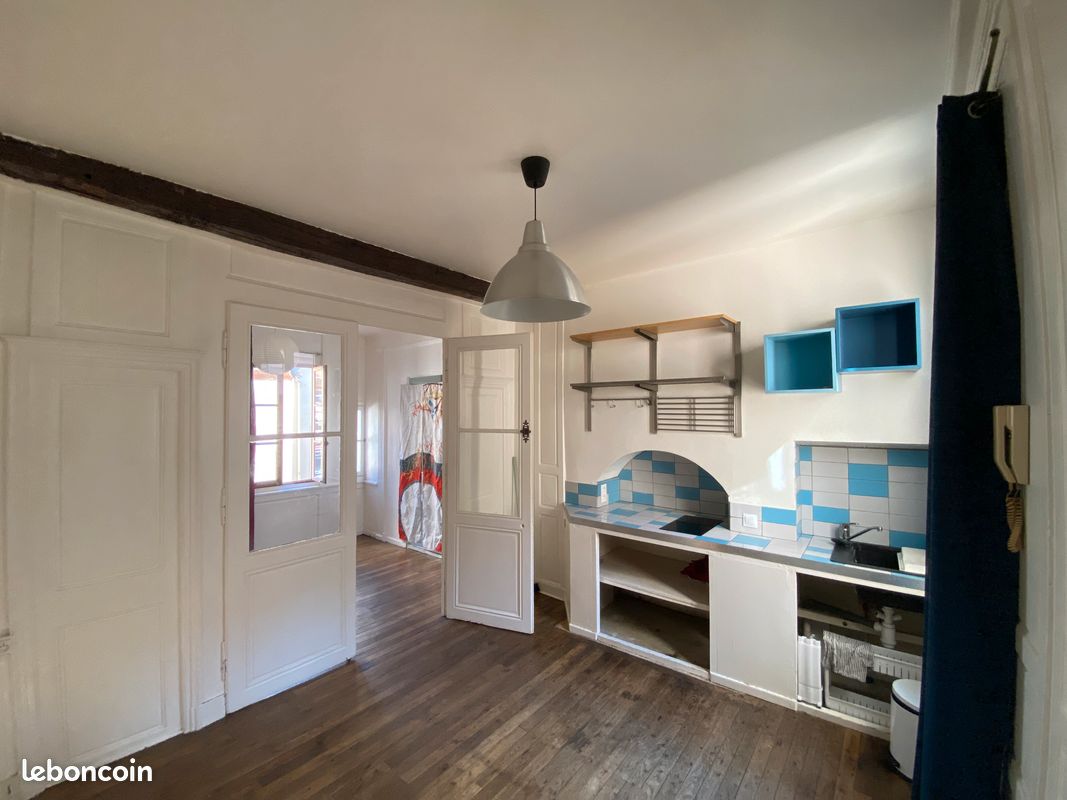 Appartement 2 pièces 24 m² · à Troyes · 24 m² · 390 €