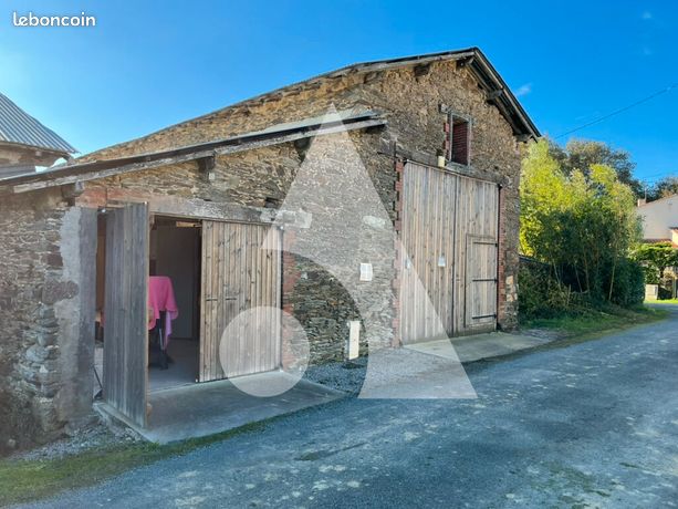 Bâtiment 2 pièces 150 m²