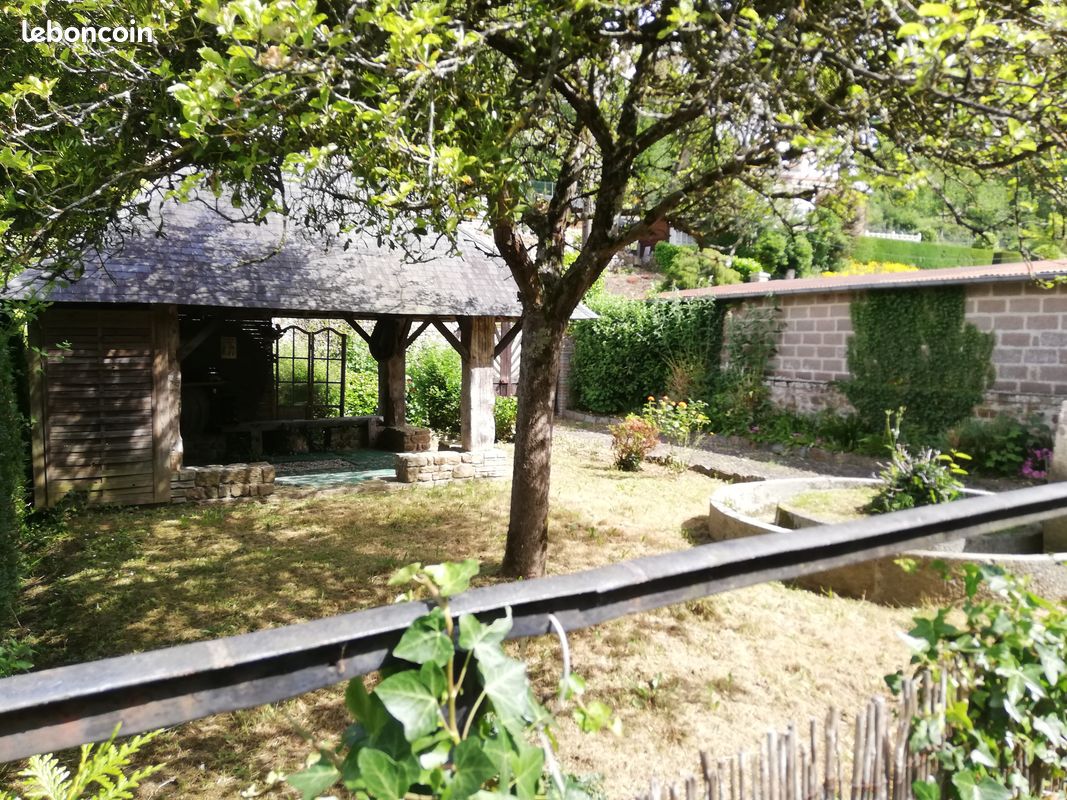 Maison 7 pièces 130 m² · à Vire Normandie · 130 m² · 210 000 €