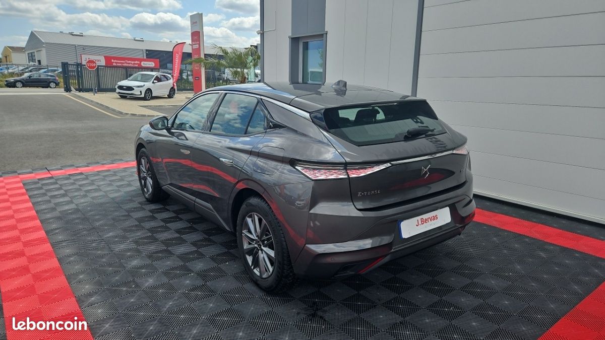 Ds 4 HYBRIDE E-TENSE 225 EAT8 BASTILLE+ (image 3)