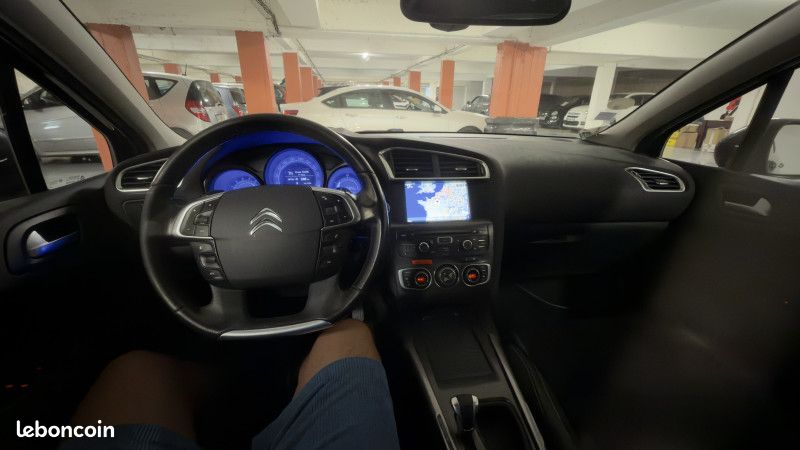 Citroen C4 1.6 E-HDI 112 FAP EXCLUSIVE AUTOMATIQUE (image 18)
