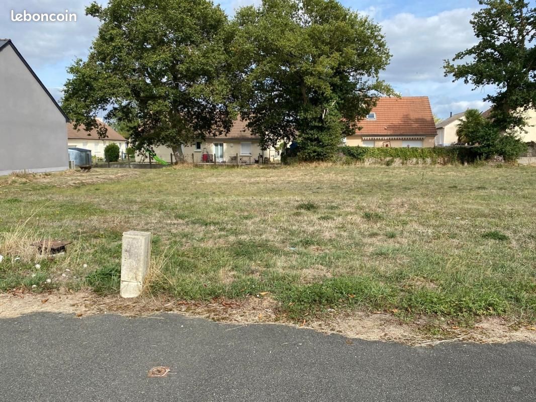 Terrain 960 m² Blere · à Bléré · 82 400 €