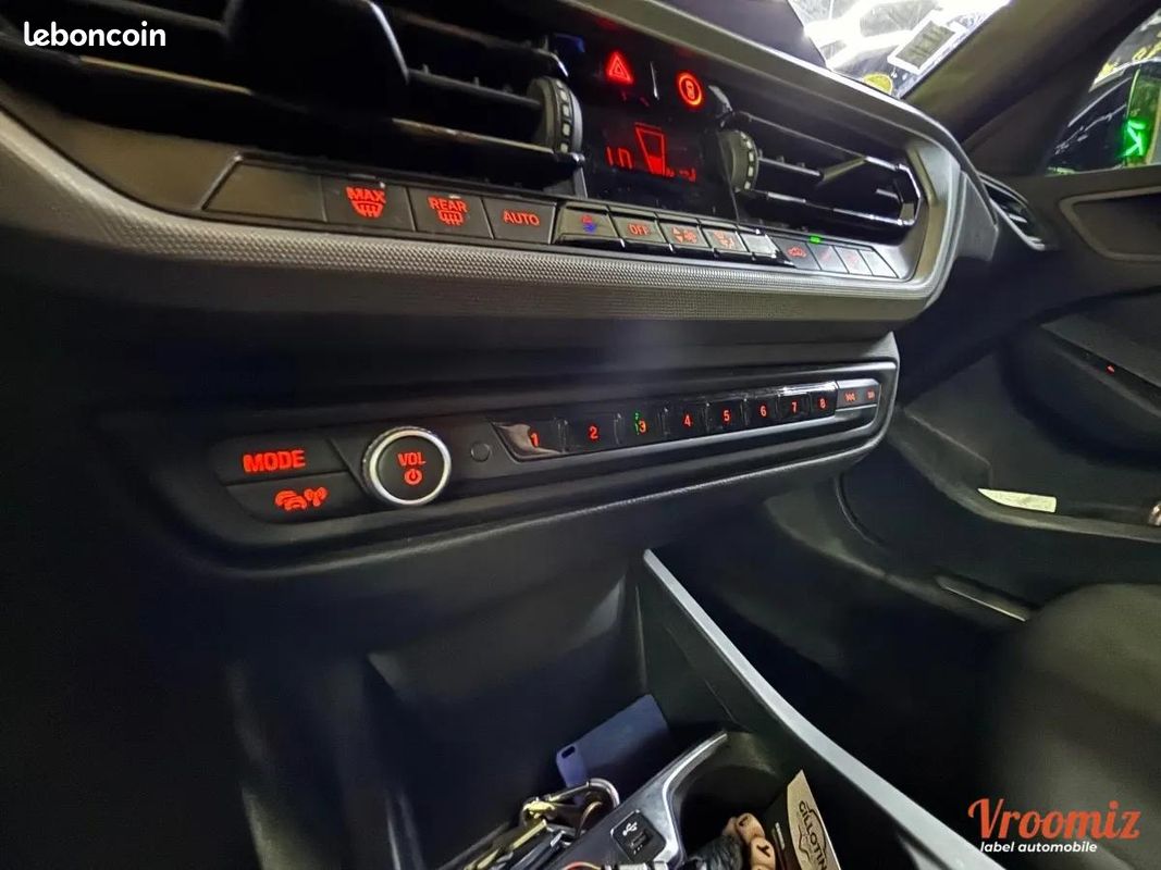 Bmw Serie 1 1.5 116 D 115 cv LOUNGE DKG-7 I CARPLAY - CAMERA DE RECUL (image 19)