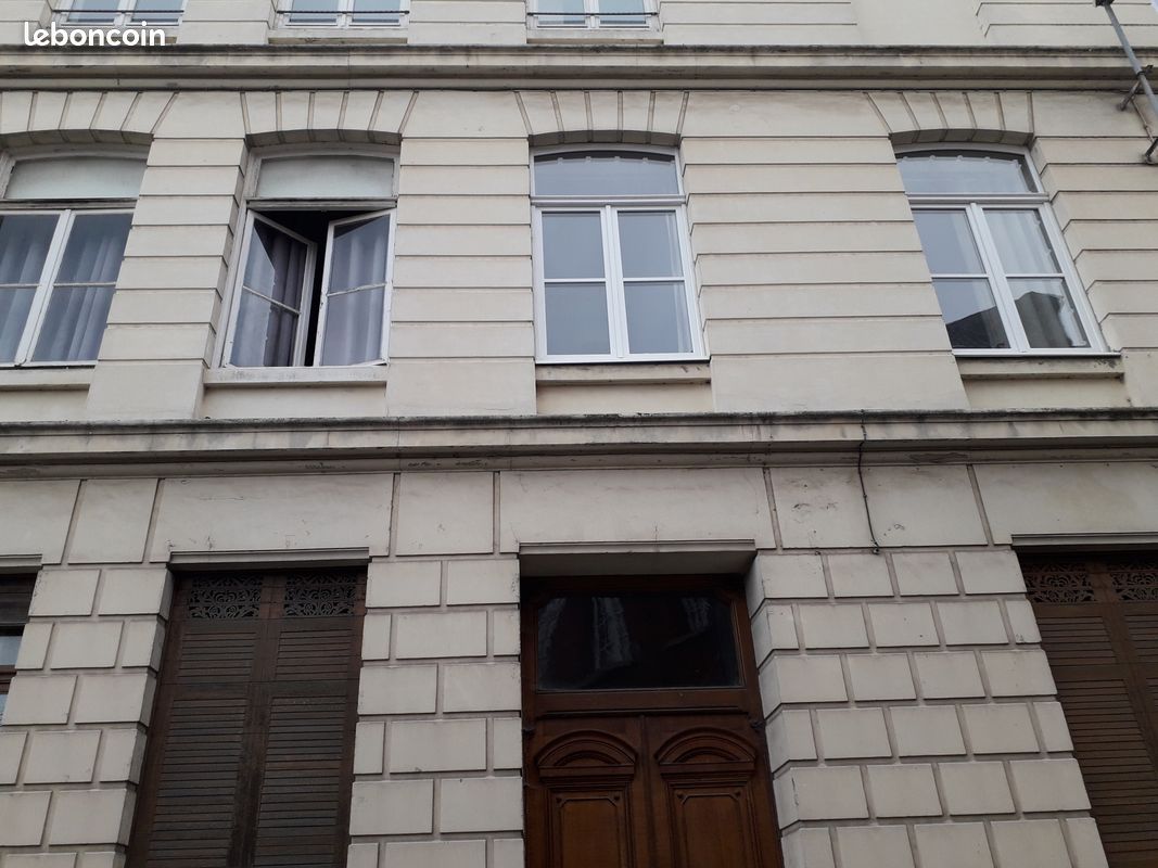 Appartement 1 pièce 17 m² · à Douai · 16,5 m² · 345 €/mois