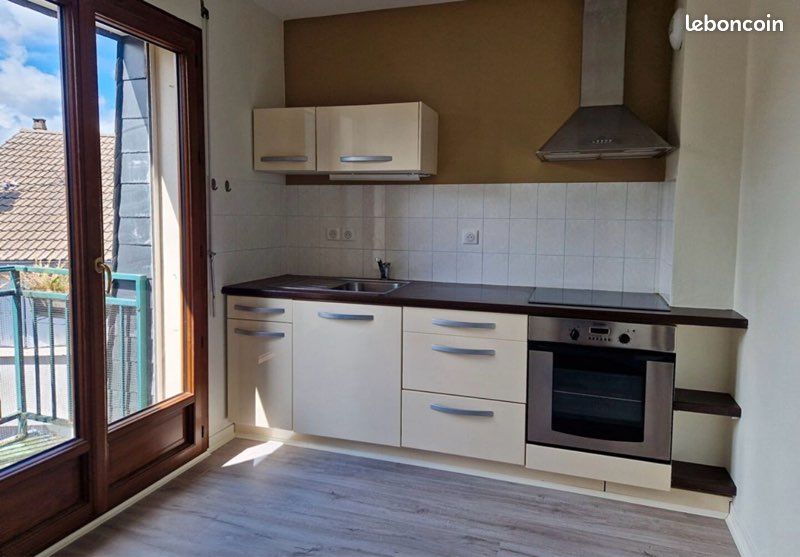Appartement 3 pièces 95 m² · à Bordeaux · 95 m² · 980 €/mois
