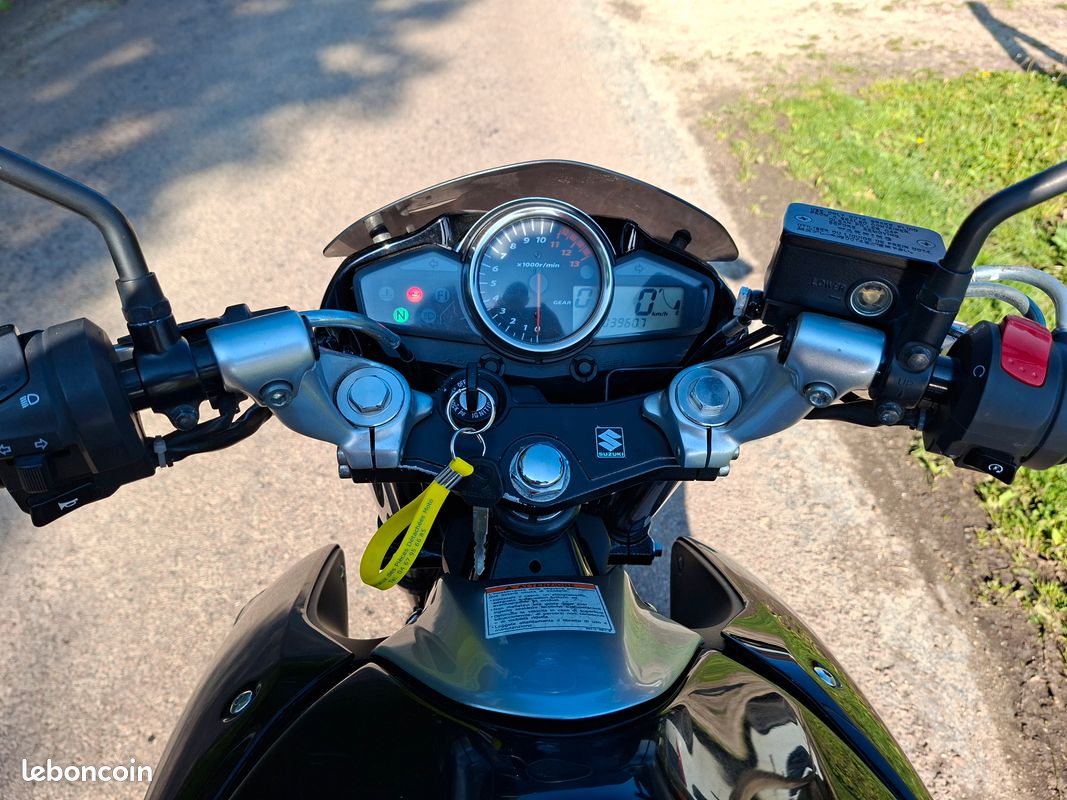 Suzuki GW250 Inazuma-CT vierge (image 3)