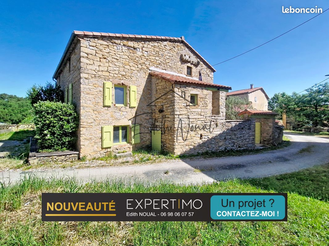 Maison 3 pièces 145 m² · à Saint-Georges-de-Luzençon · 145 m² · 235 000 €