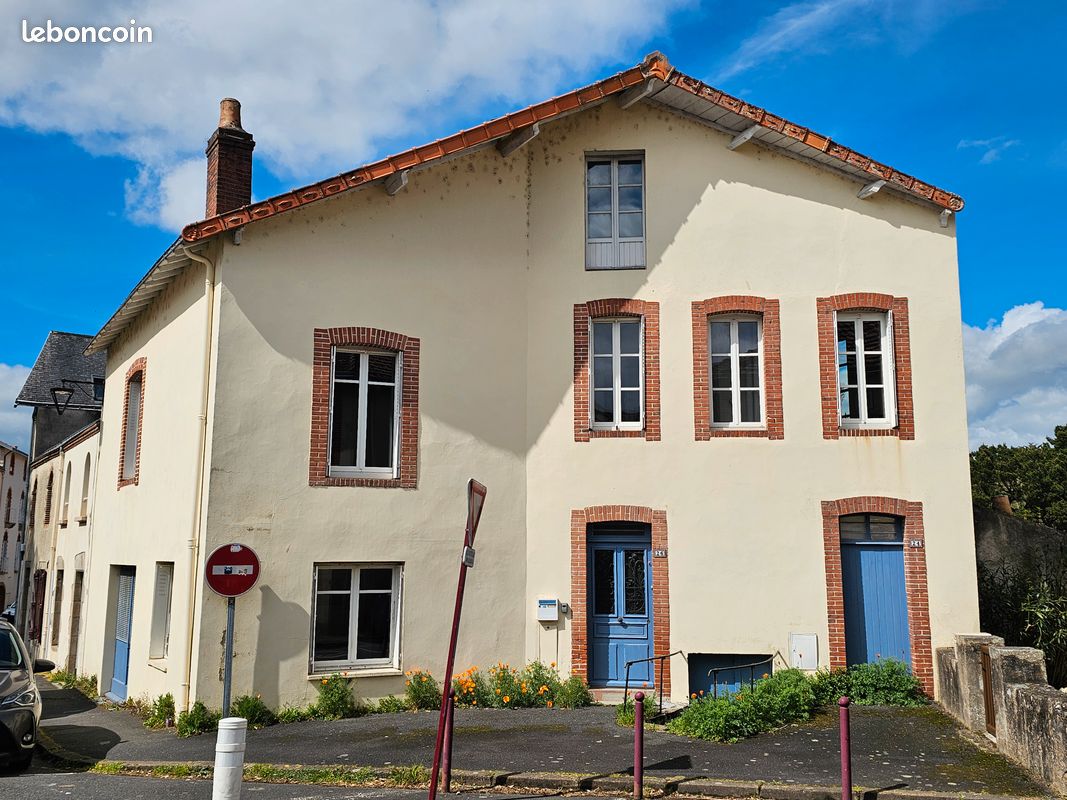 Maison 6 pièces 145 m² · à Clisson · 145 m² · 400 000 €