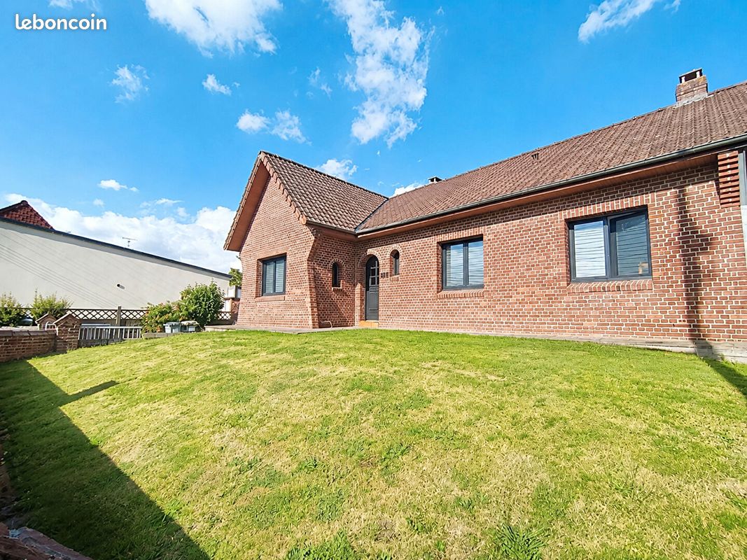 Maison 4 pièces 100 m² · à Béthune · 100 m² · 220 000 €