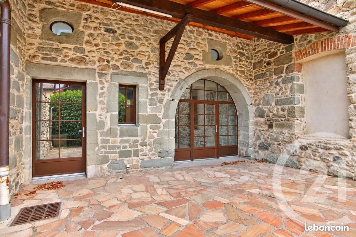 Maison 5 pièces 105 m² · à Viry · 105 m² · 429 000 €