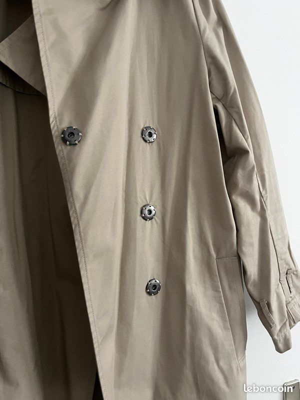 Manteau H&M Taille 38 - Beige Doré - Jamais Porté