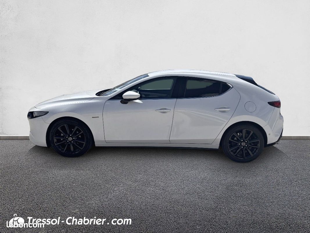 MAZDA Mazda3 5 portes 2.0L SKYACTIV-X M Hybrid 180 ch BVM6 100eme Anniversaire (image 2)