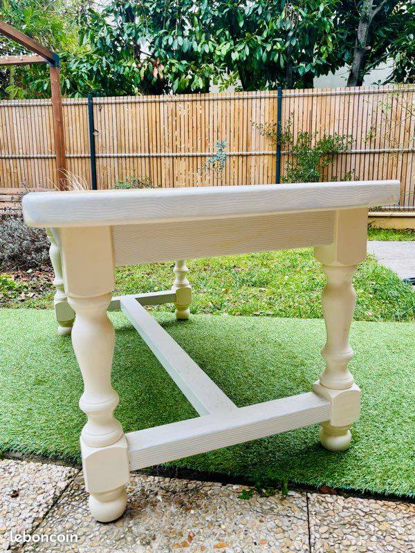 Table basse salon – Bois massif peint en blanc – (image 3)