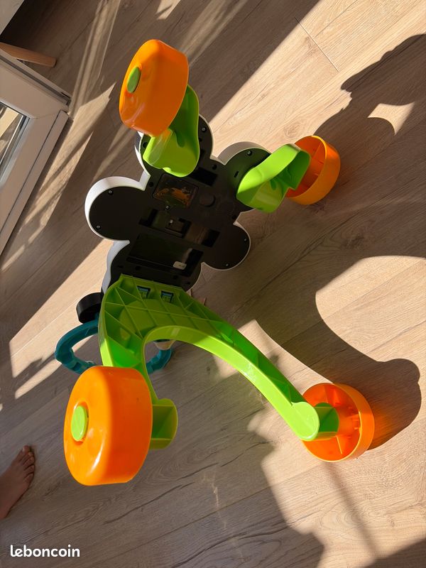 Trotteur bébé Mattel (image 7)